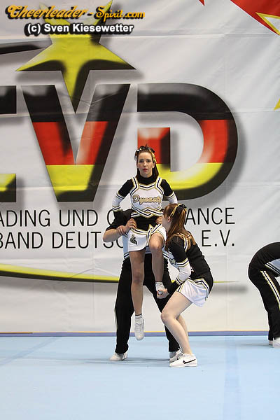 ../Images/Dynasty Cheerleader S_002.jpg